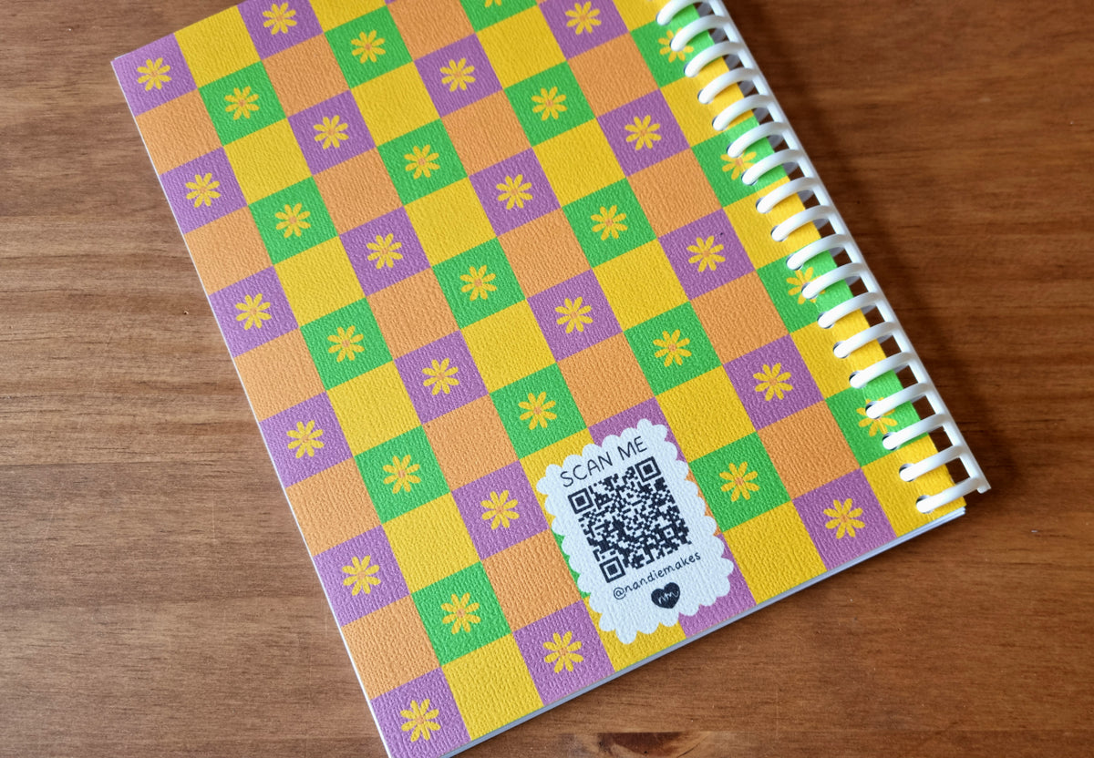 Groovy Daisy Spiral Bound A5 Notebook